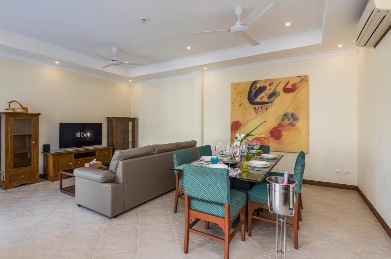 Village Austria Luxury Pool Villas Pattaya Eksteriør billede