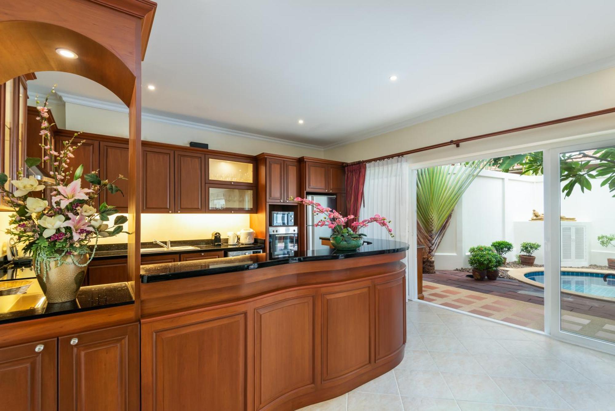 Village Austria Luxury Pool Villas Pattaya Eksteriør billede